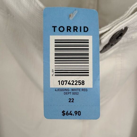 Torrid Straight Leg Denim Jeggings White Size 22R NWT - Picture 7 of 9
